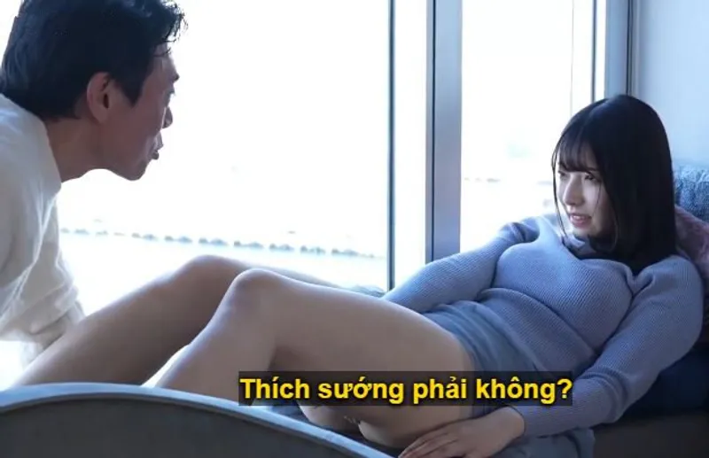 Cuộc chạm trán giữa ông bác và cô minh tinh trẻ mới debut tại nhà nghỉ sang trọng.
